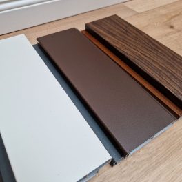 Tölgy Famintás alumínium kerítés léc